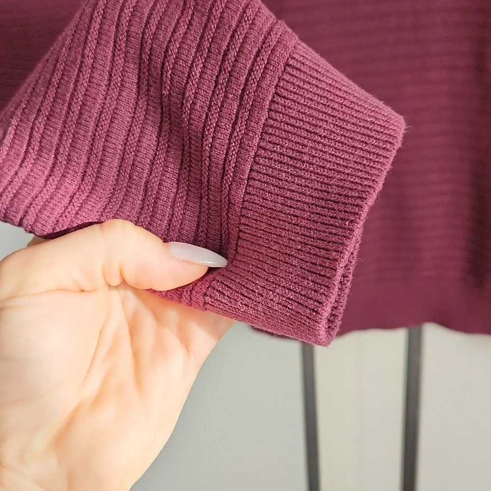 Selected Homme Men “Masei” Knit Crew Neck in Maroon Burgundy color size L